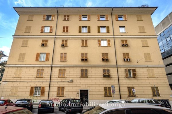 appartamento in vendita a Genova in zona Foce