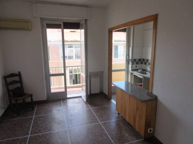 appartamento in vendita a Genova in zona Sampierdarena