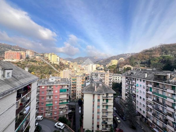 appartamento in vendita a Genova in zona Quezzi