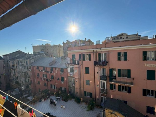 appartamento in vendita a Genova in zona Pegli