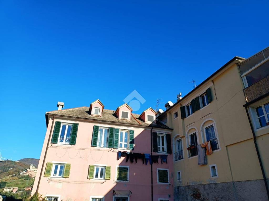 appartamento in vendita a Genova in zona Voltri