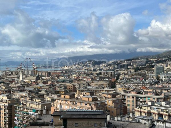 appartamento in vendita a Genova in zona Cornigliano