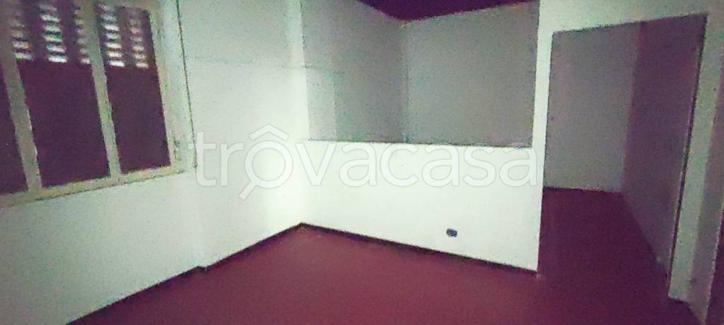 negozio in vendita a Genova in zona Molassana
