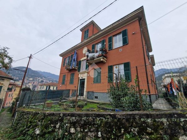 appartamento in vendita a Genova in zona Struppa