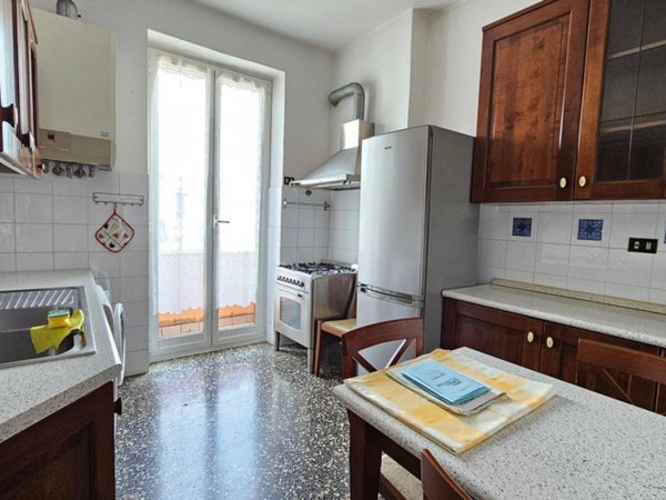 appartamento in vendita a Genova in zona Bolzaneto