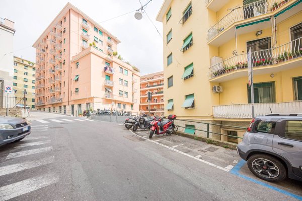 appartamento in vendita a Genova