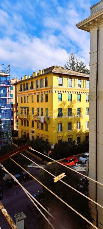 appartamento in vendita a Genova in zona Albaro