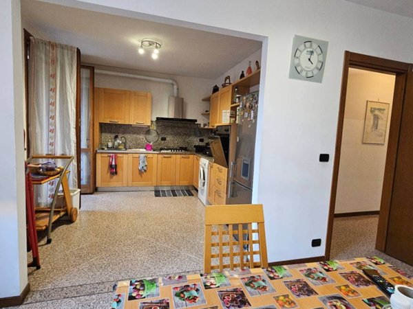 appartamento in vendita a Genova in zona Rivarolo