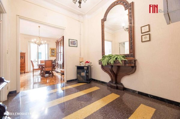 appartamento in vendita a Genova in zona Albaro