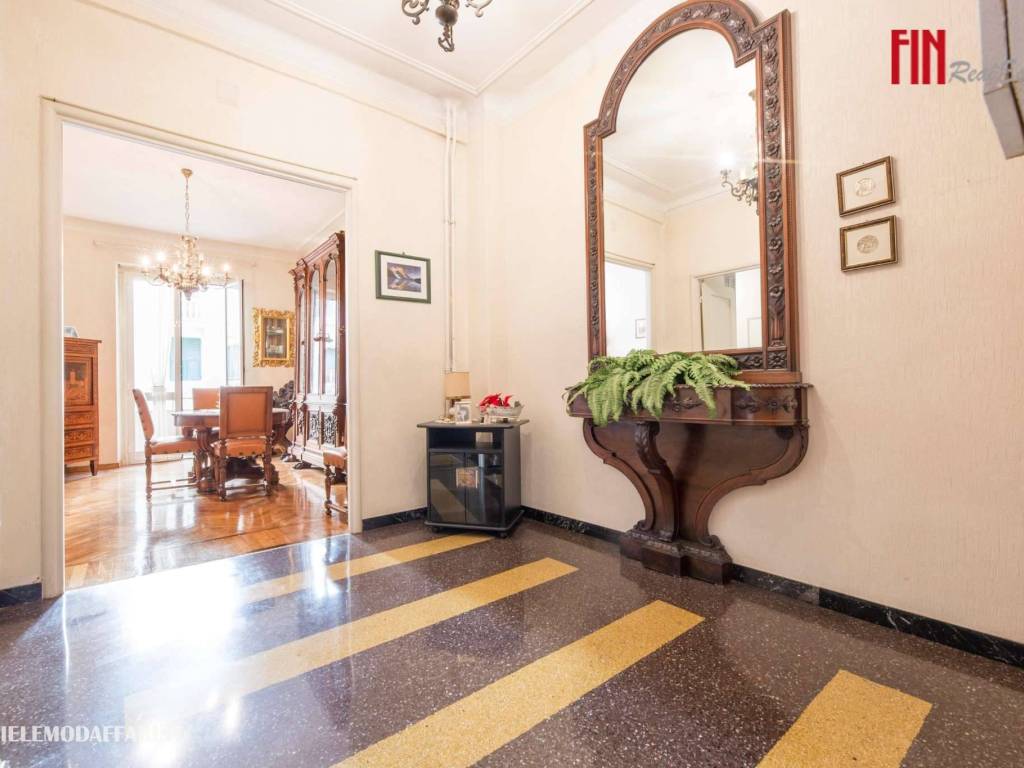 appartamento in vendita a Genova in zona Albaro