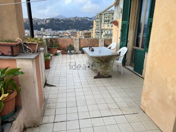 appartamento in vendita a Genova in zona Sampierdarena