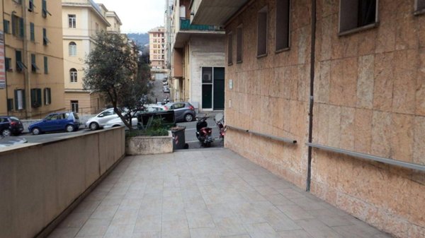 appartamento in vendita a Genova in zona Marassi