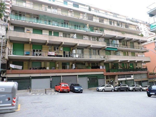 appartamento in vendita a Genova in zona Oregina