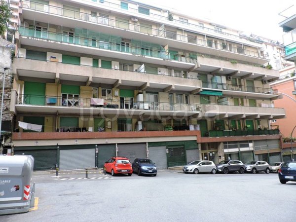 appartamento in vendita a Genova in zona Oregina