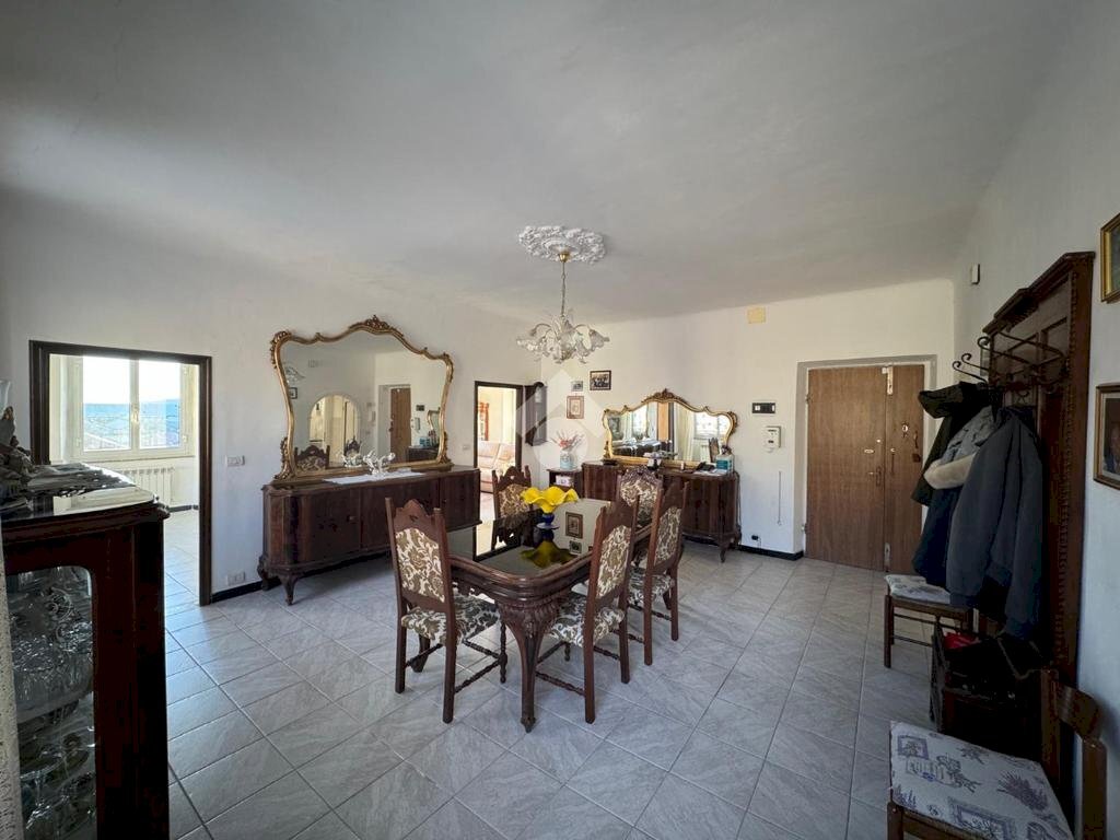 appartamento in vendita a Genova