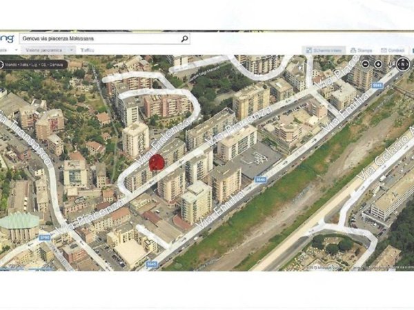 ufficio in vendita a Genova in zona Struppa
