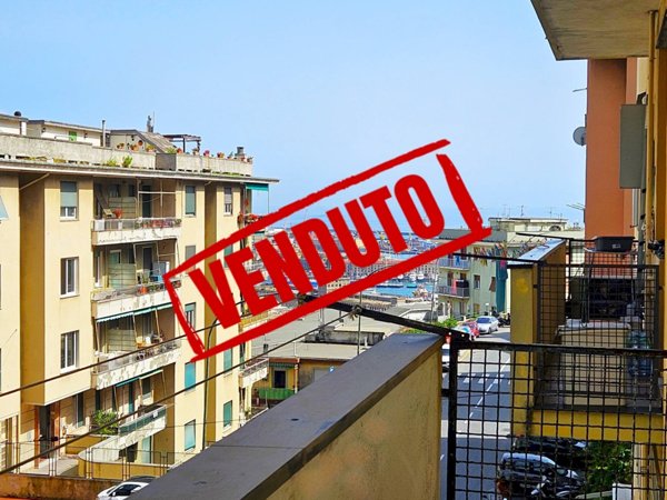 appartamento in vendita a Genova in zona Lagaccio / Granarolo