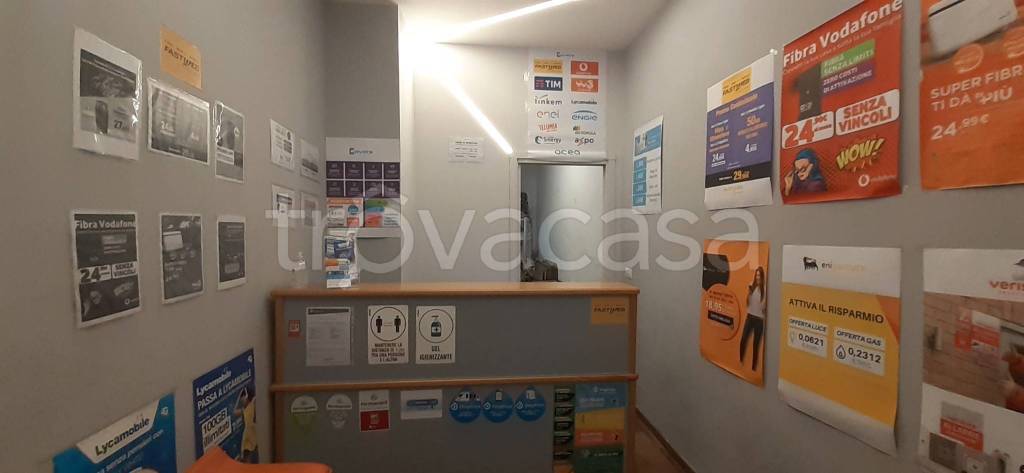 appartamento in vendita a Genova in zona Sottoripa / Maddalena / Molo
