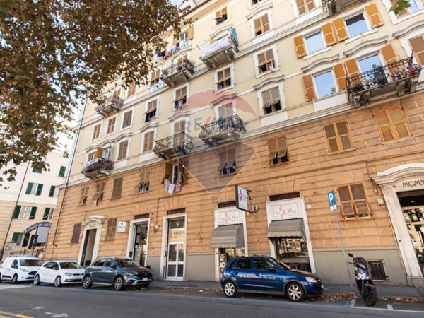 appartamento in vendita a Genova in zona Marassi