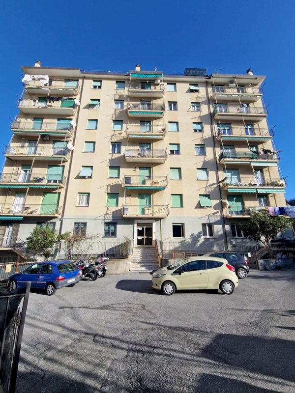 appartamento in vendita a Genova in zona Palmaro / Pra'