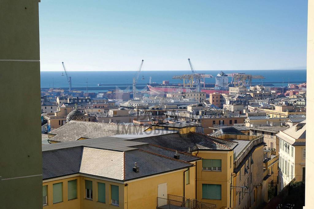 appartamento in vendita a Genova in zona Sampierdarena