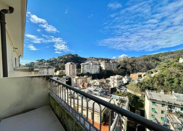 appartamento in vendita a Genova in zona Pegli