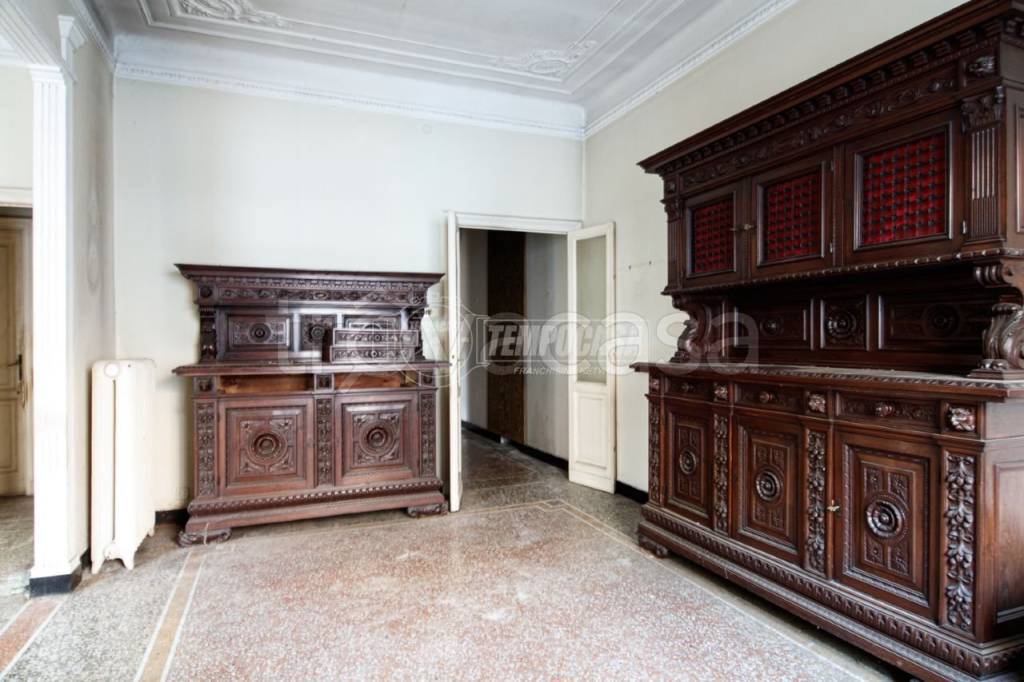 appartamento in vendita a Genova in zona Foce