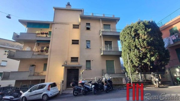 appartamento in vendita a Genova in zona Cornigliano