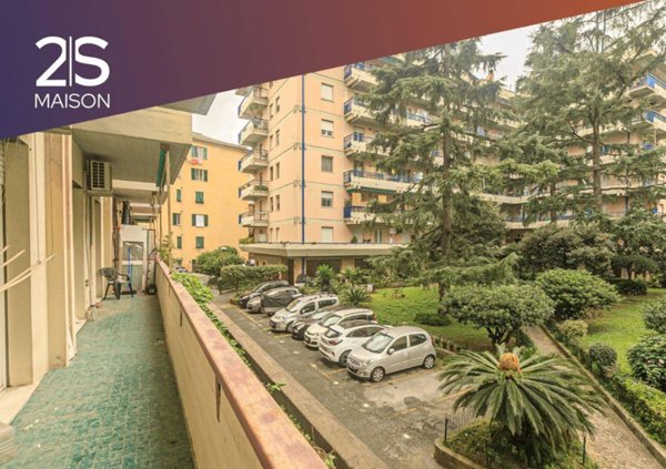 appartamento in vendita a Genova in zona Sestri Ponente