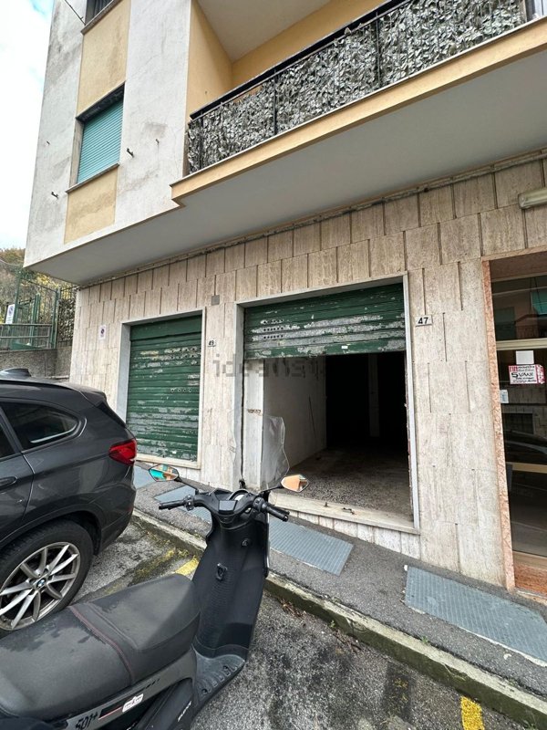 appartamento in vendita a Genova in zona Marassi