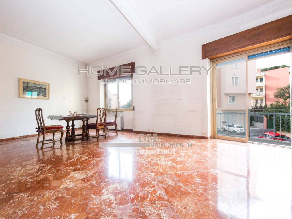 appartamento in vendita a Genova in zona Albaro