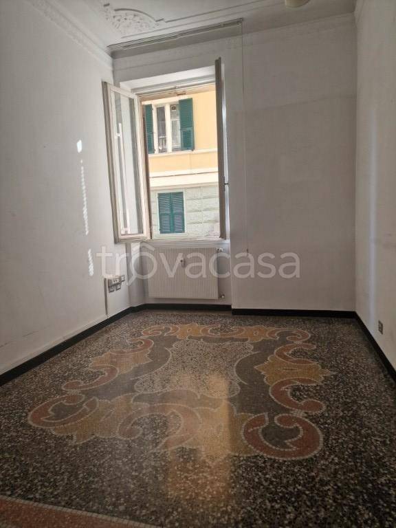 appartamento in vendita a Genova in zona Sampierdarena