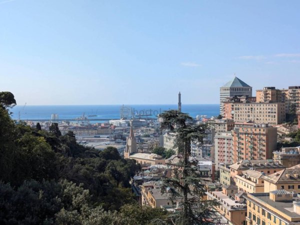 appartamento in vendita a Genova in zona San Teodoro