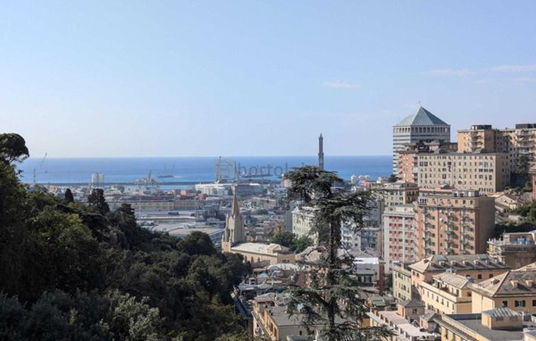 appartamento in vendita a Genova in zona San Teodoro
