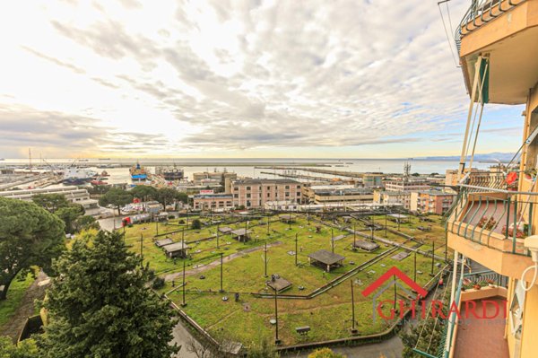 appartamento in vendita a Genova in zona Multedo