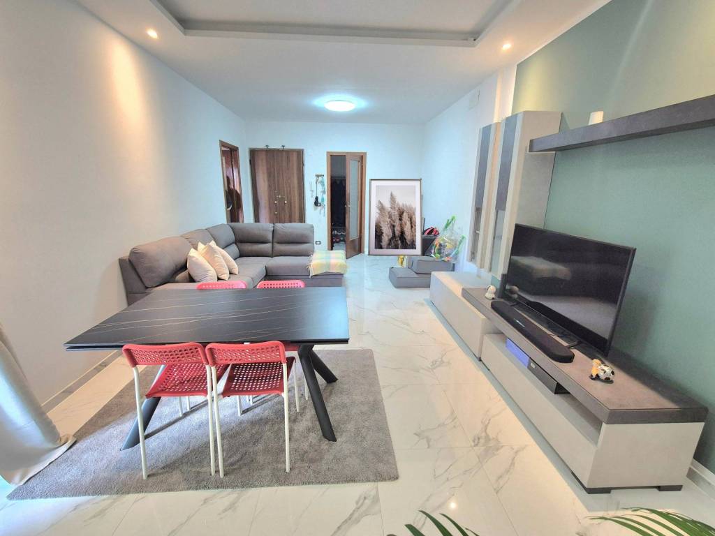 appartamento in vendita a Genova in zona Sampierdarena