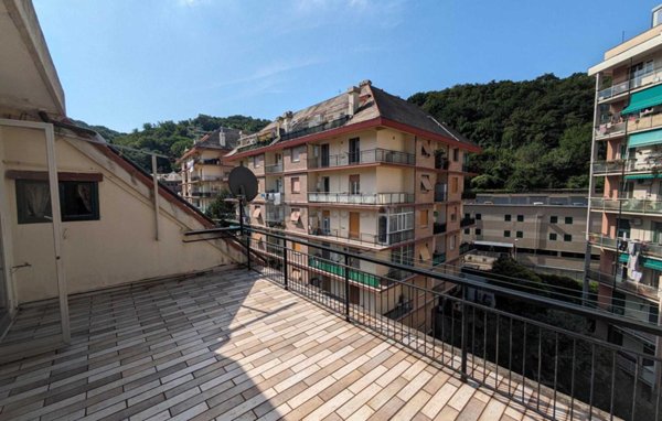 appartamento in vendita a Genova in zona Quezzi