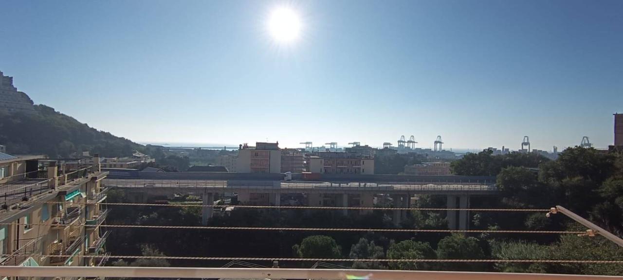 appartamento in vendita a Genova in zona Palmaro / Pra'