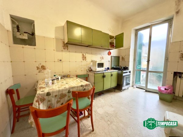 appartamento in vendita a Genova in zona Sestri Ponente