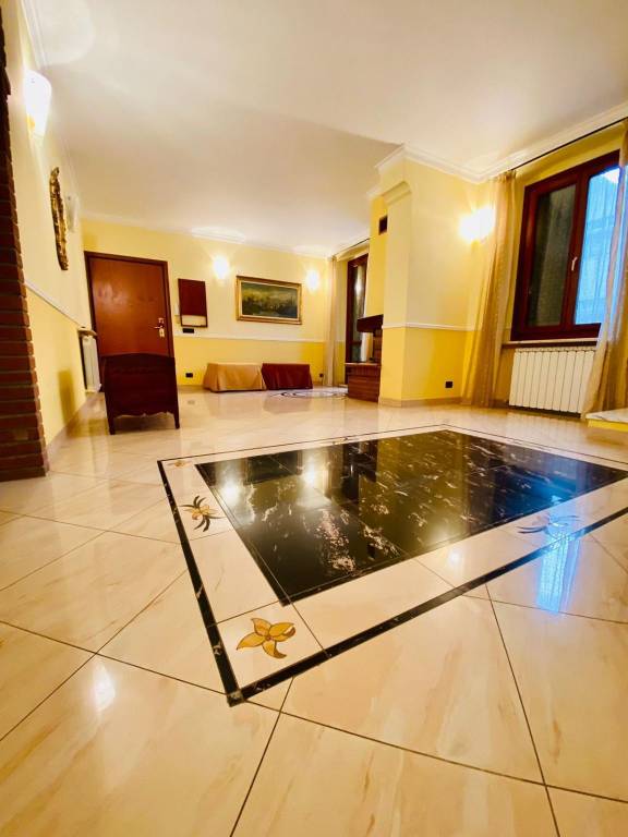appartamento in vendita a Genova in zona Bolzaneto