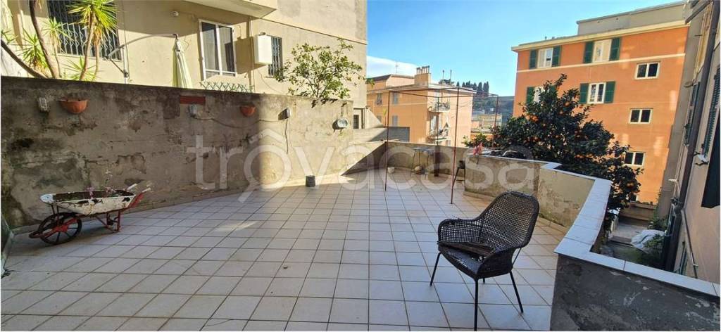 appartamento in vendita a Genova in zona Castelletto