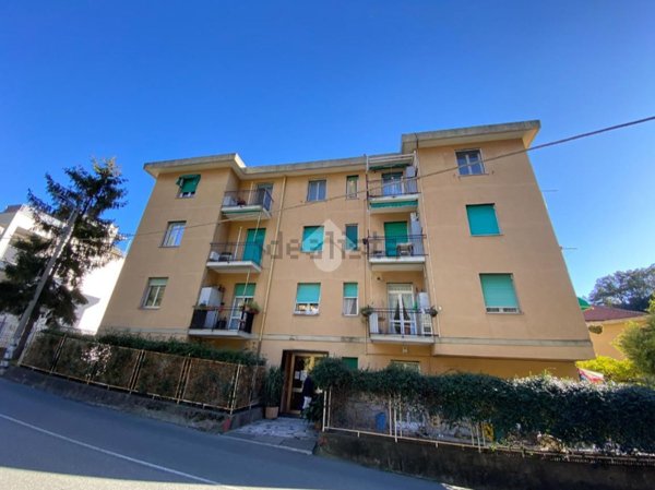 appartamento in vendita a Genova in zona Molassana
