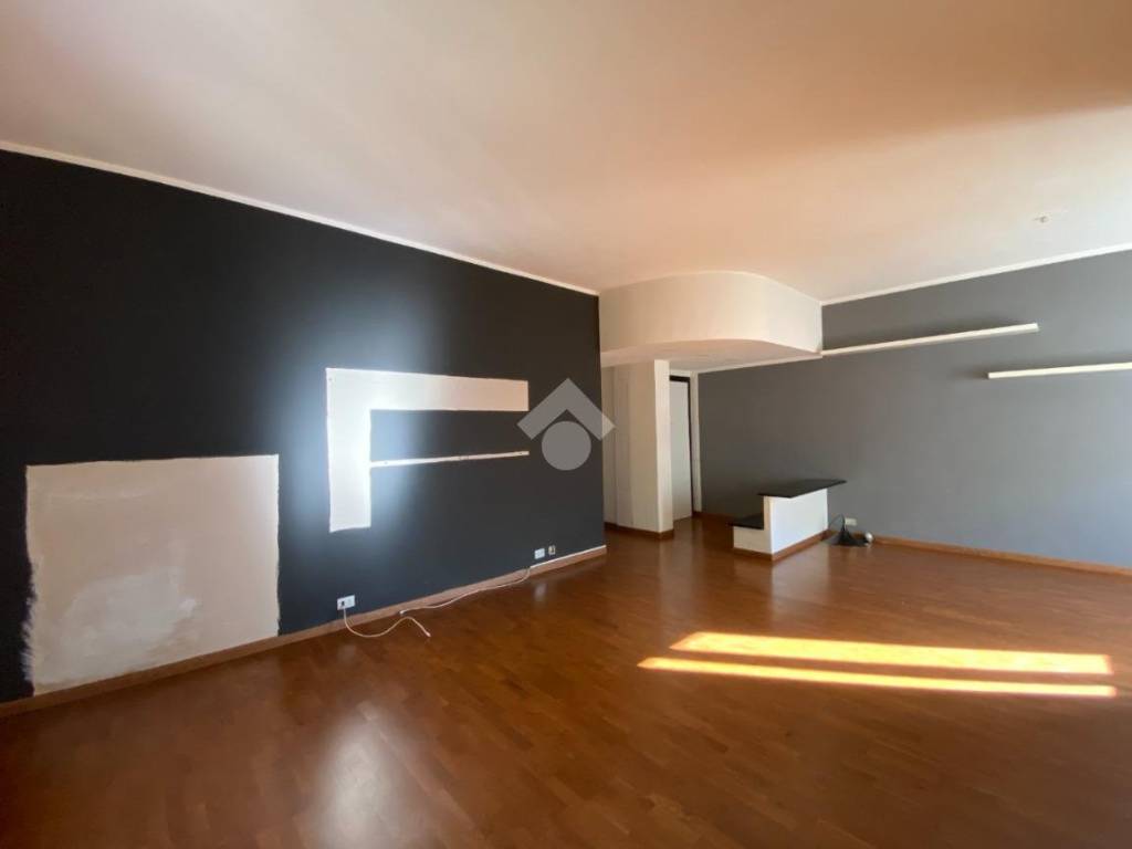 appartamento in vendita a Genova in zona Molassana