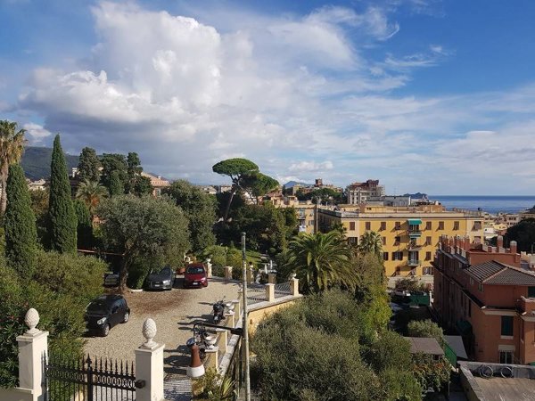casa indipendente in vendita a Genova in zona Albaro