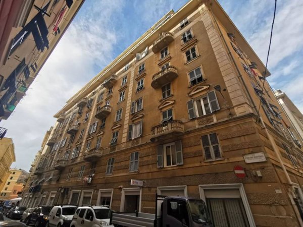 appartamento in vendita a Genova in zona Sampierdarena
