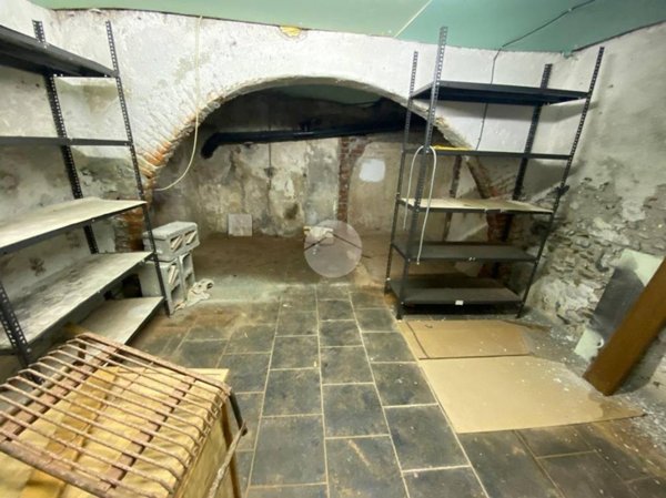 locale di sgombero in vendita a Genova in zona Palmaro / Pra'