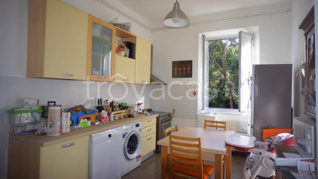 appartamento in vendita a Genova in zona Castelletto