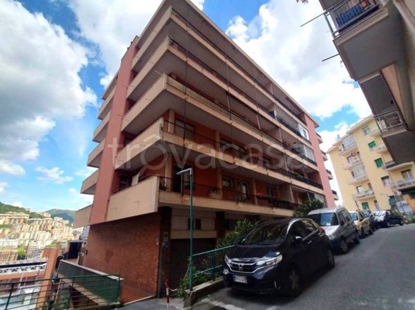 appartamento in vendita a Genova in zona Marassi