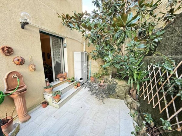 appartamento in vendita a Genova in zona San Fruttuoso