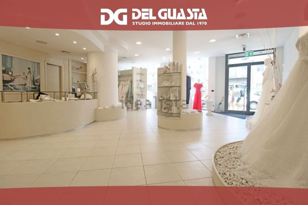negozio in vendita a Genova in zona San Martino